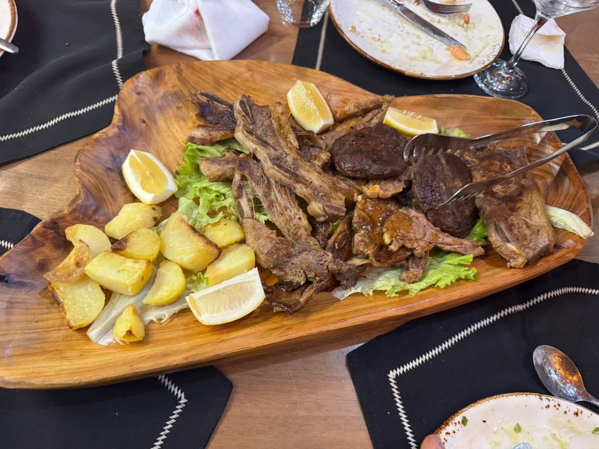 Restaurant Fork Full