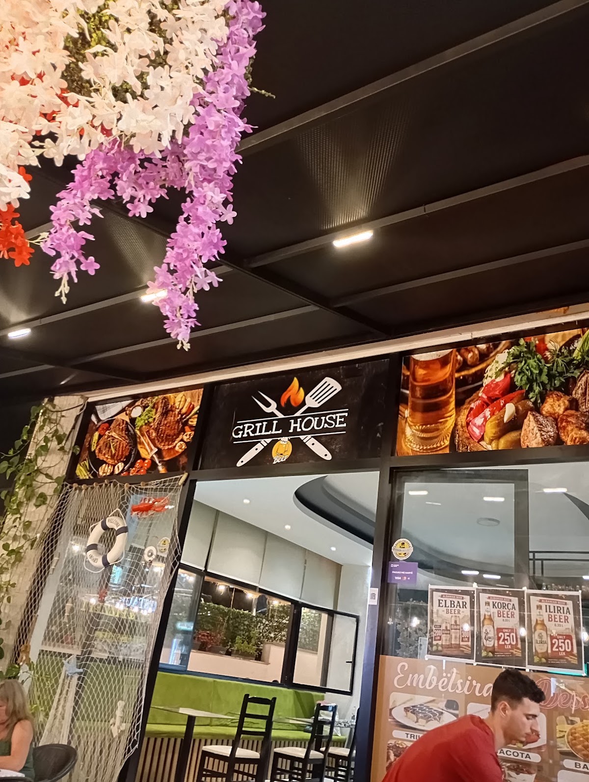 Grill & Traditional Restaurant