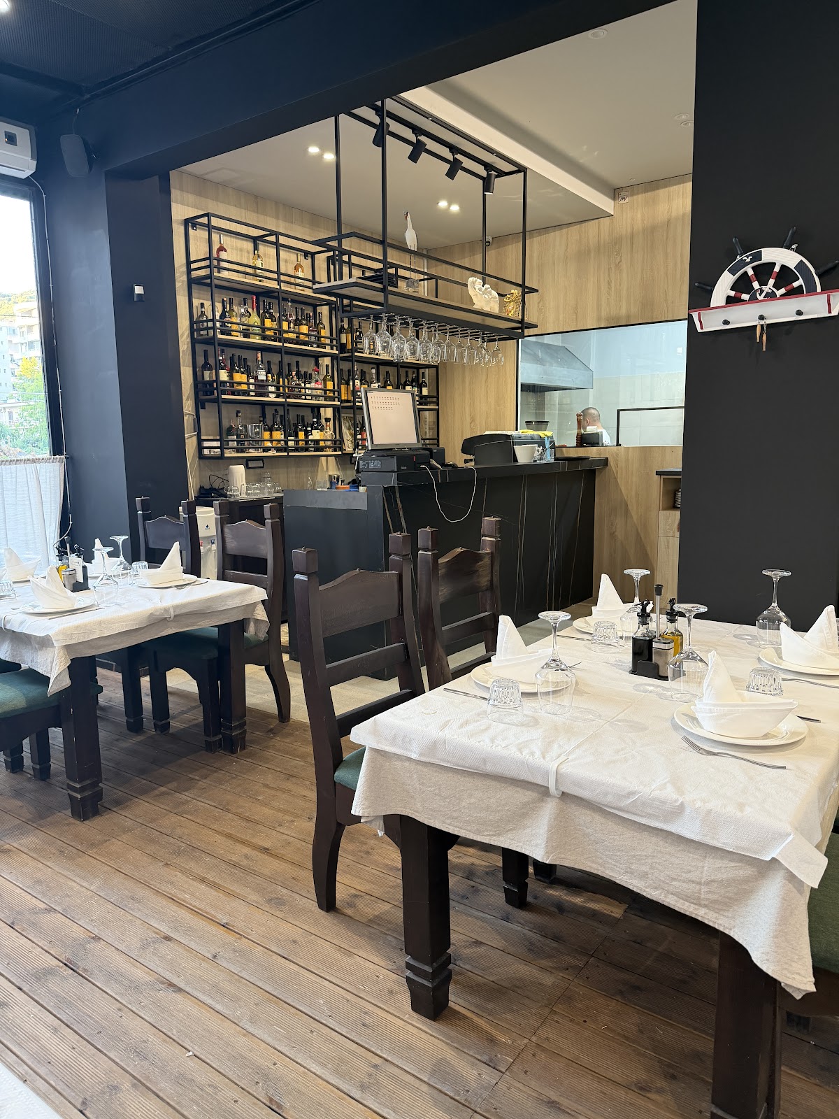 Liam Restaurant