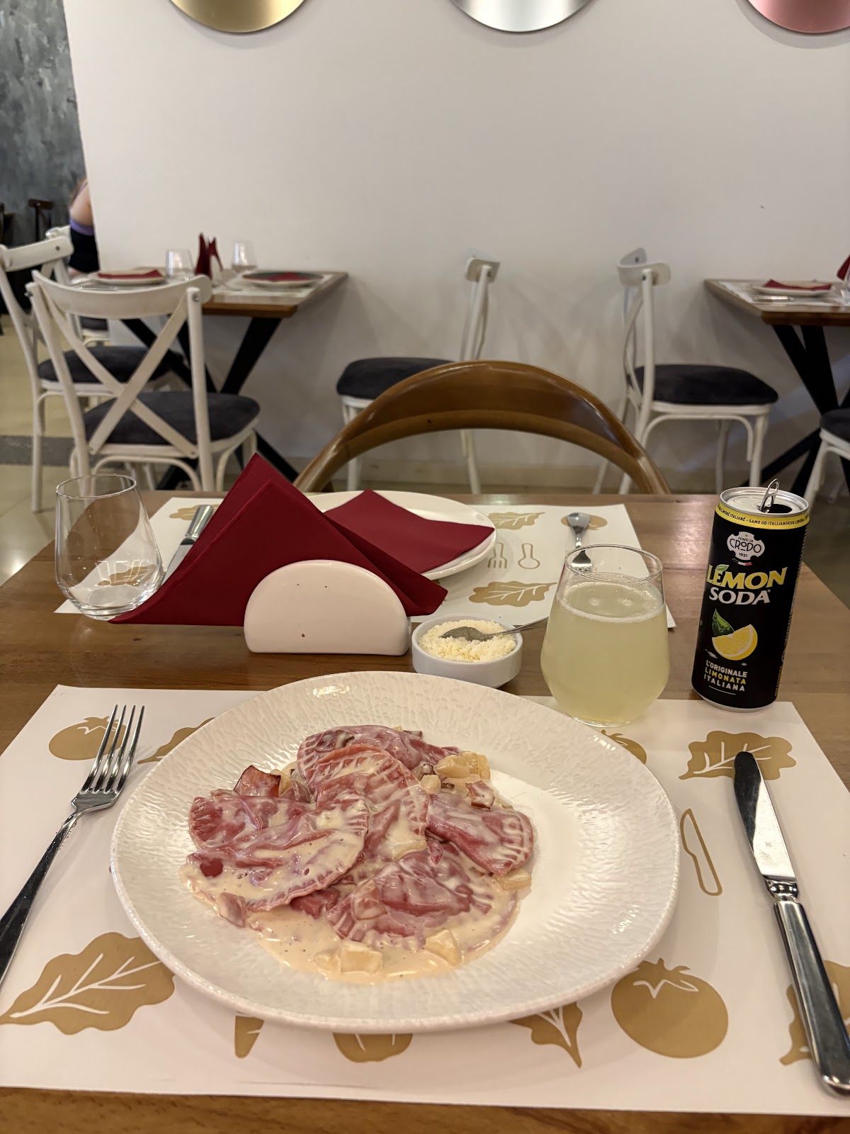 Pasta e Vino