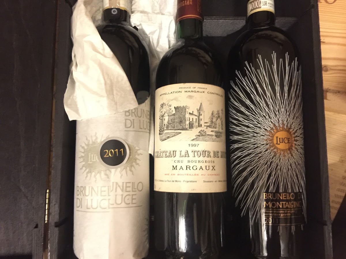 RISTORANTE MONTALCINO SHKODER ENOTECA