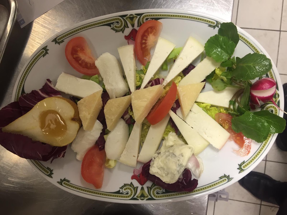 RISTORANTE MONTALCINO SHKODER ENOTECA