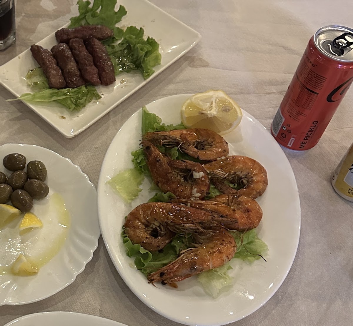 La Baraca Bar & Grill