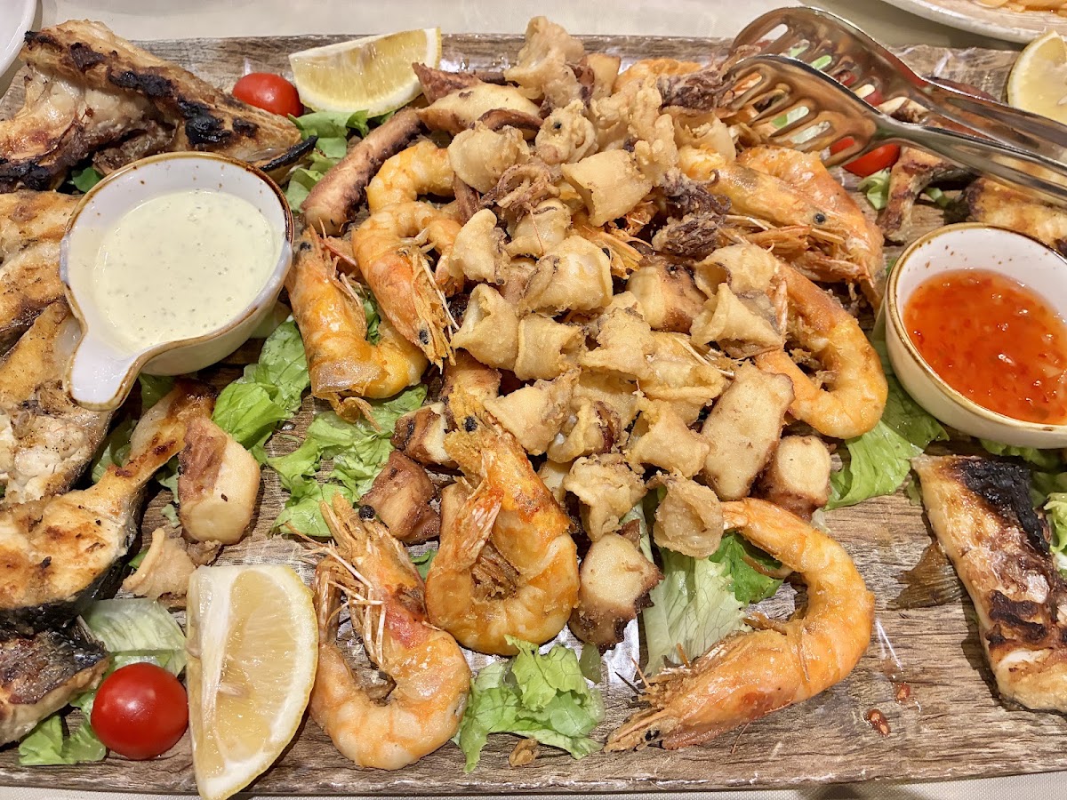 Rozafa Sea Food