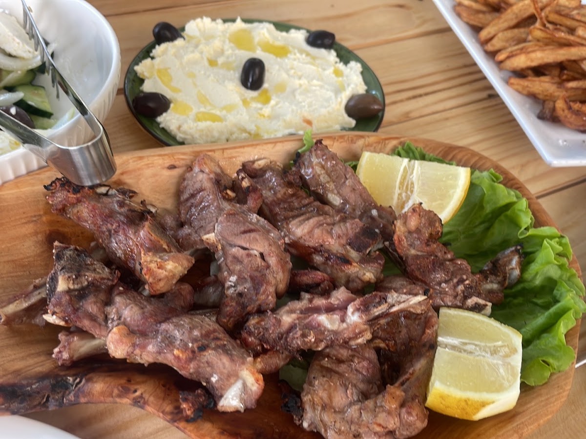 Green Restaurant Sarande