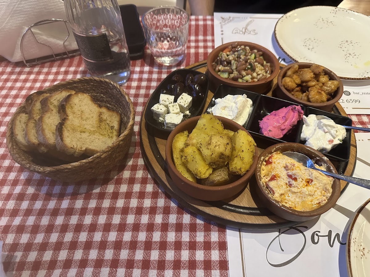 Bar Restorant Mësonjëtorja