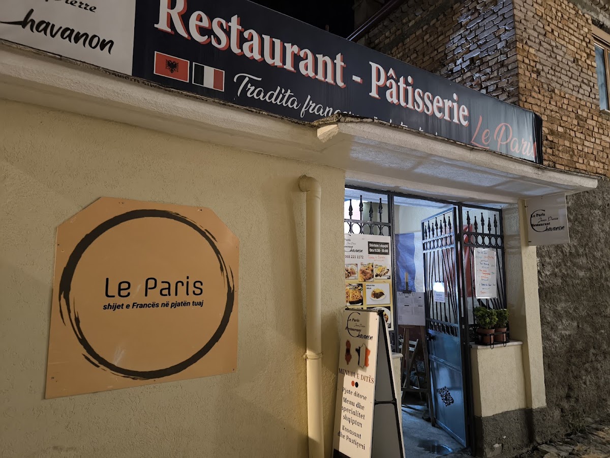 Le Paris