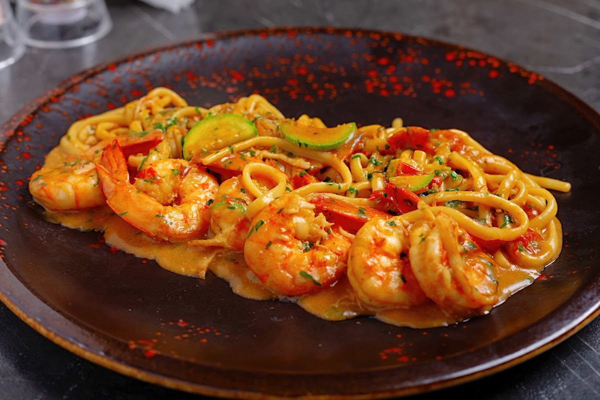 Avenue Restaurant & Sushi Korce