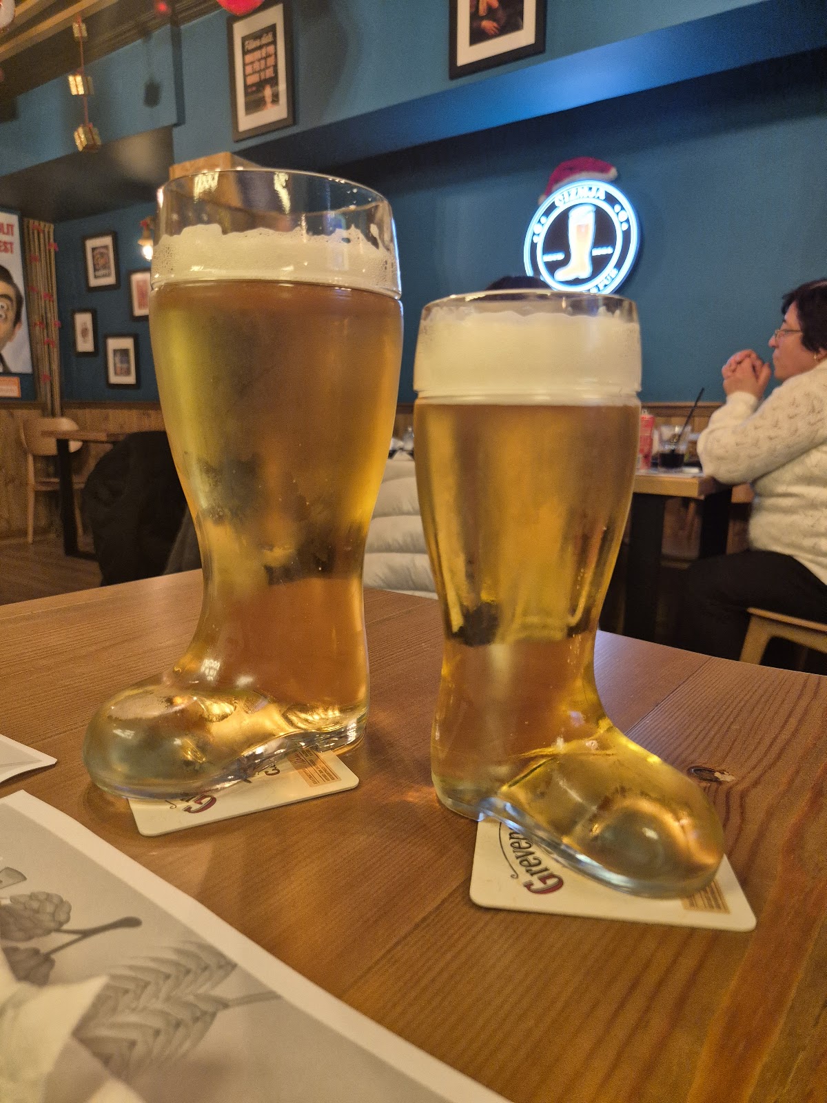 ÇIZMJA (Beer, Grill & Pub)