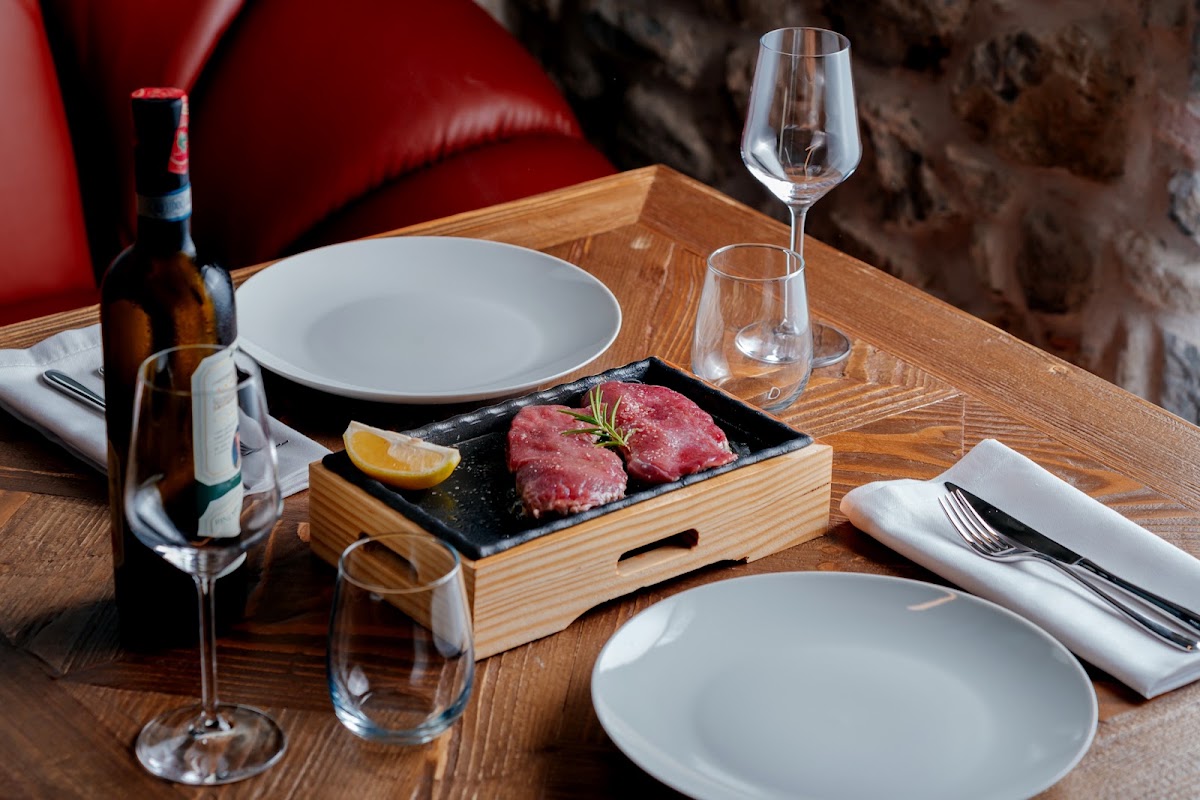 Vintage Boutique Hotel Restaurant