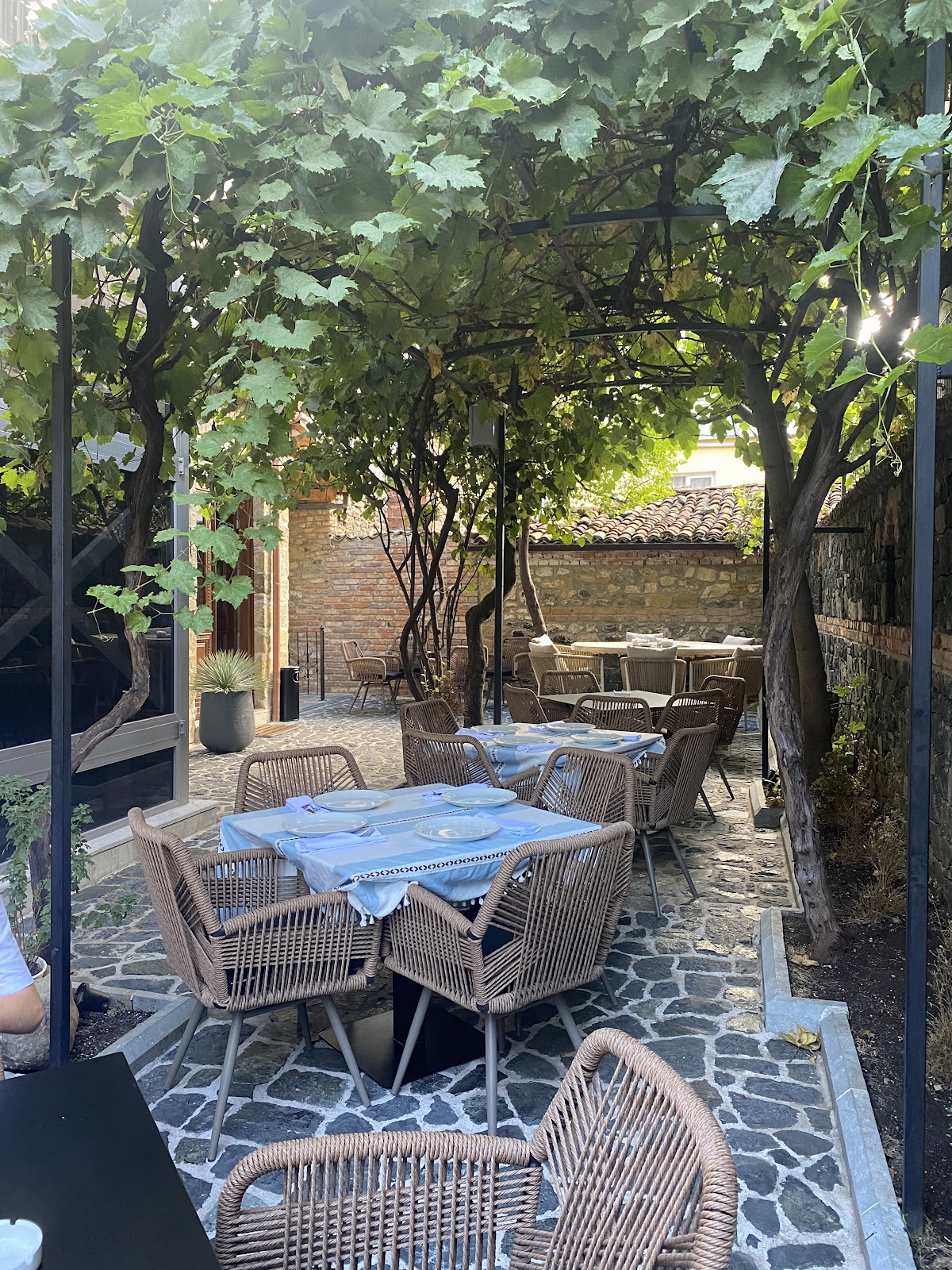 Vintage Boutique Hotel Restaurant